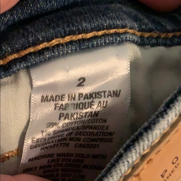 🌼SALE🌼 Aeropostale High Rise Midi Shorts - Picture 4 of 4